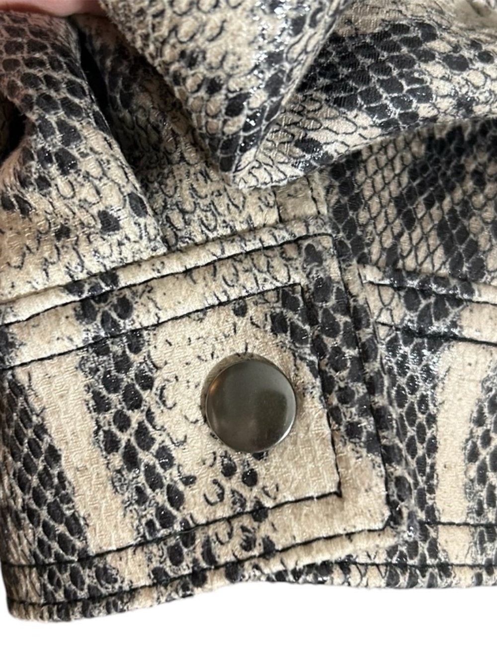 Jennifer Lopez Faux Snake-Print Cropped Moto Jacket Size XL - Picture 3 of 7